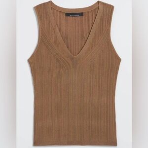 WHBM Rib Sculpted V-Neck Tank in Tan Brown Small White House Black Market
